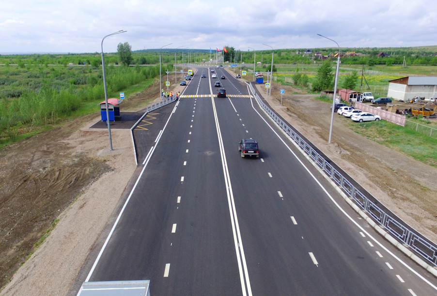 Единая дорожная сеть: более 3,7 тыс. подъездов к населенным пунктам обустроили в России