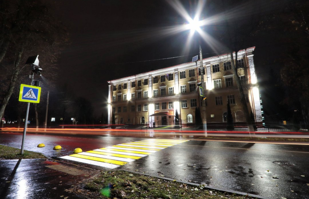 Современные технологии и инновационные решения помогают сделать дороги безопаснее и заметнее